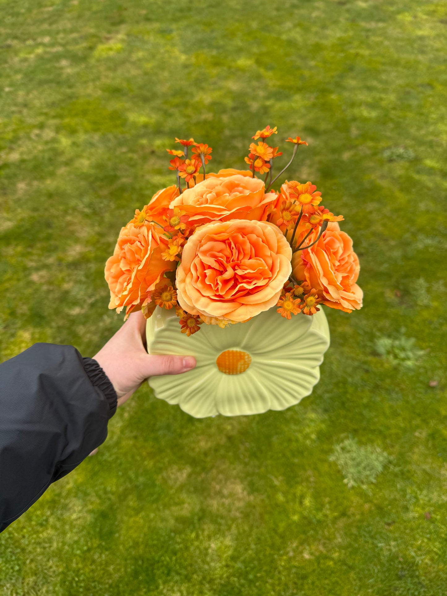 Bloemen vaas oranje bloemen